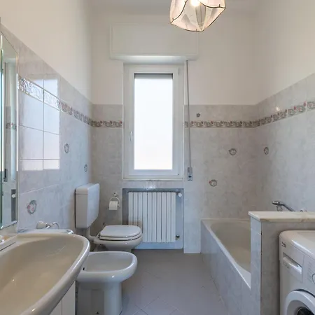 Apartment Casa Rosella By Interhome Imperia